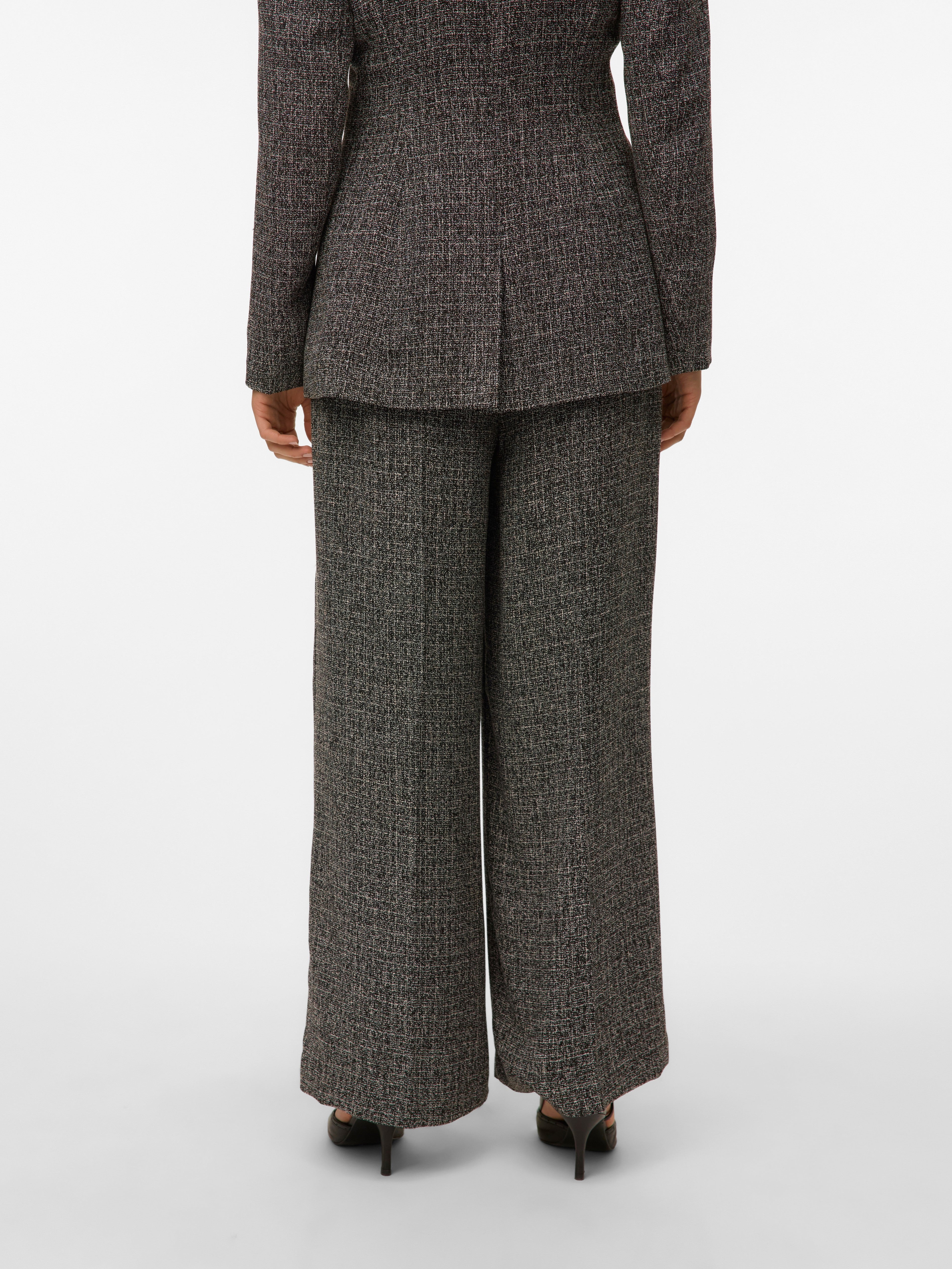 VERO MODA VMPERLE super wide pant in black salt and pepper - Image 2