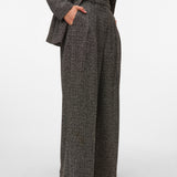 VERO MODA VMPERLE super wide pant in black salt and pepper - Image 5