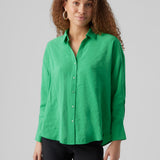 VERO MODA VMQUEENY oversize shirt in cabaret - Image 1