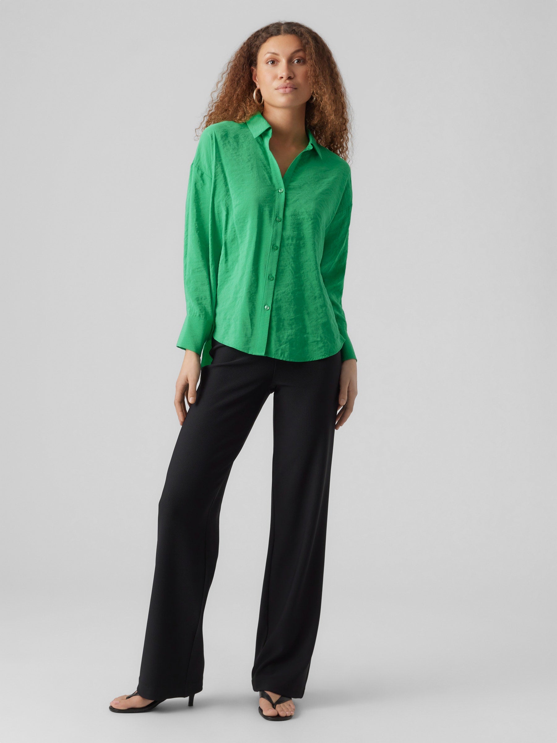 VERO MODA VMQUEENY oversize shirt in cabaret - Image 4