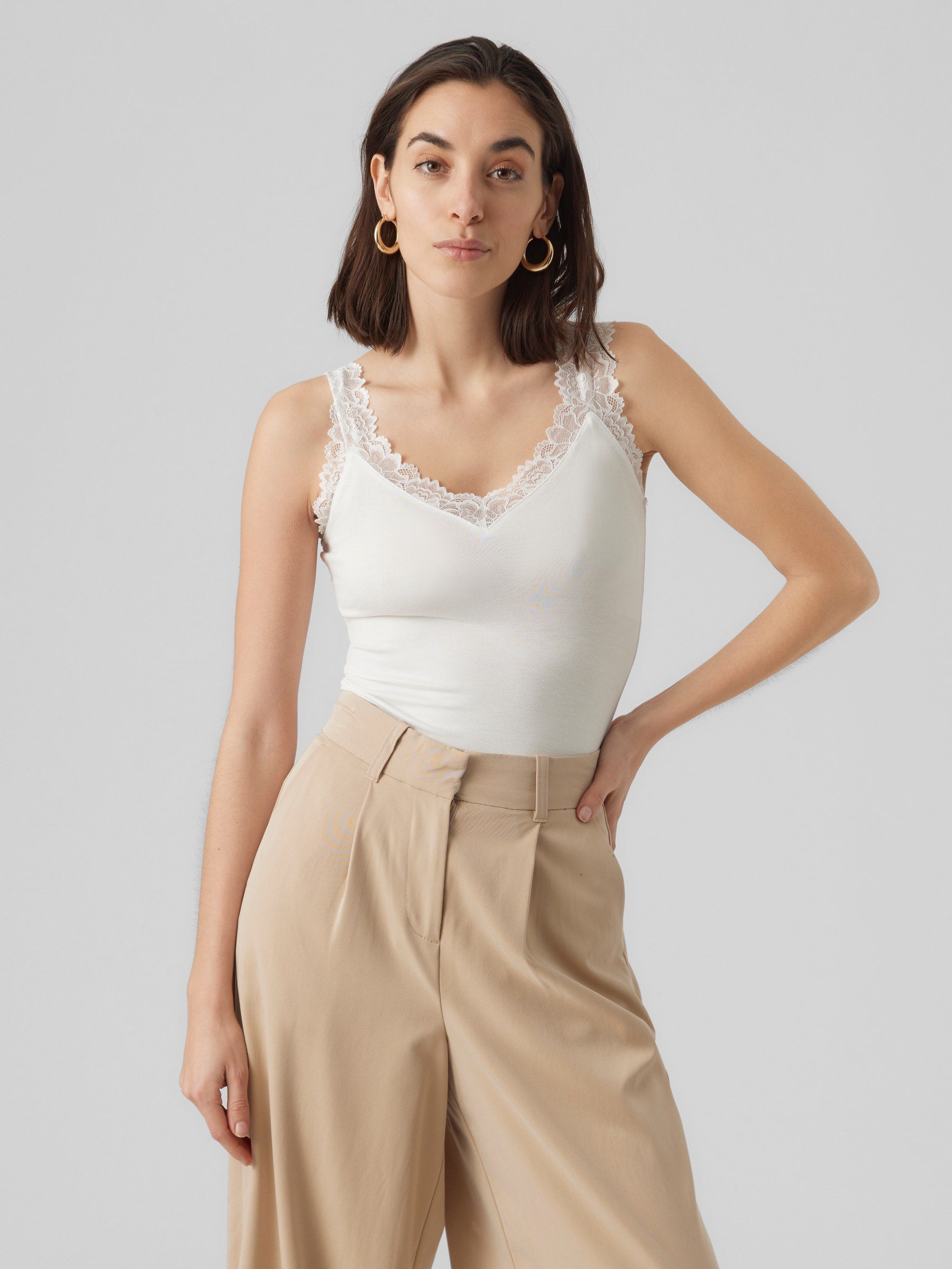 VERO MODA VMROSA top in snow white - Image 1