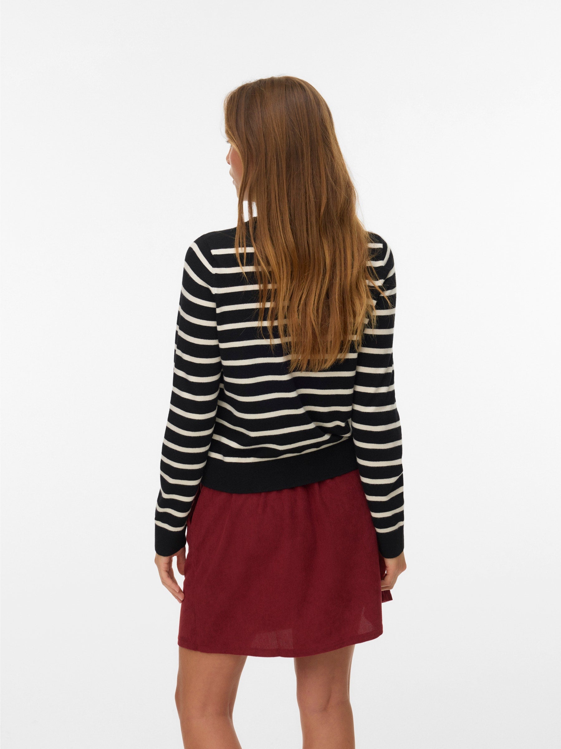VERO MODA VMSABA plain o-neck cardigan in black - Image 2