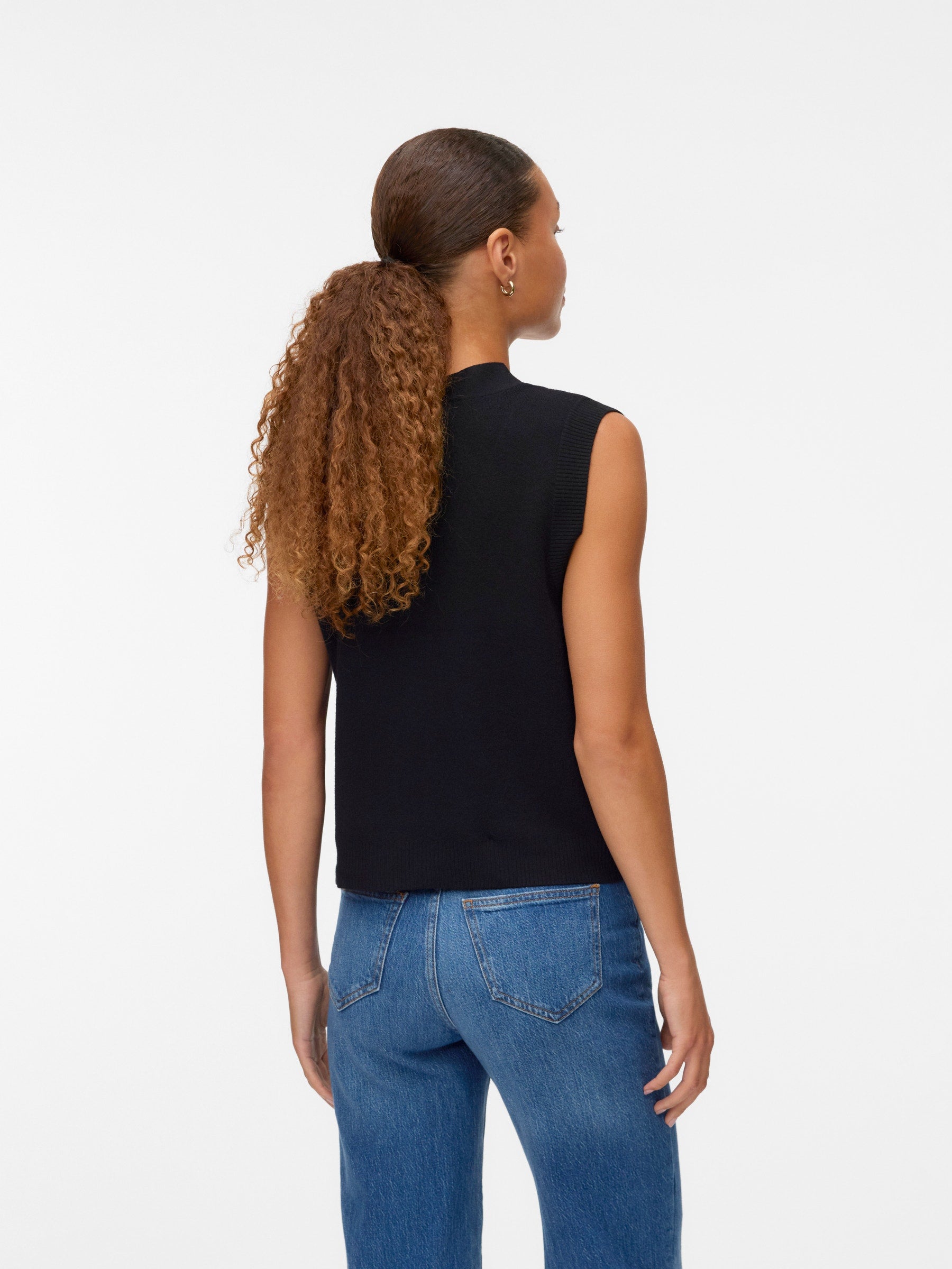 VERO MODA VMSABA v-neck button vest in black - Image 2