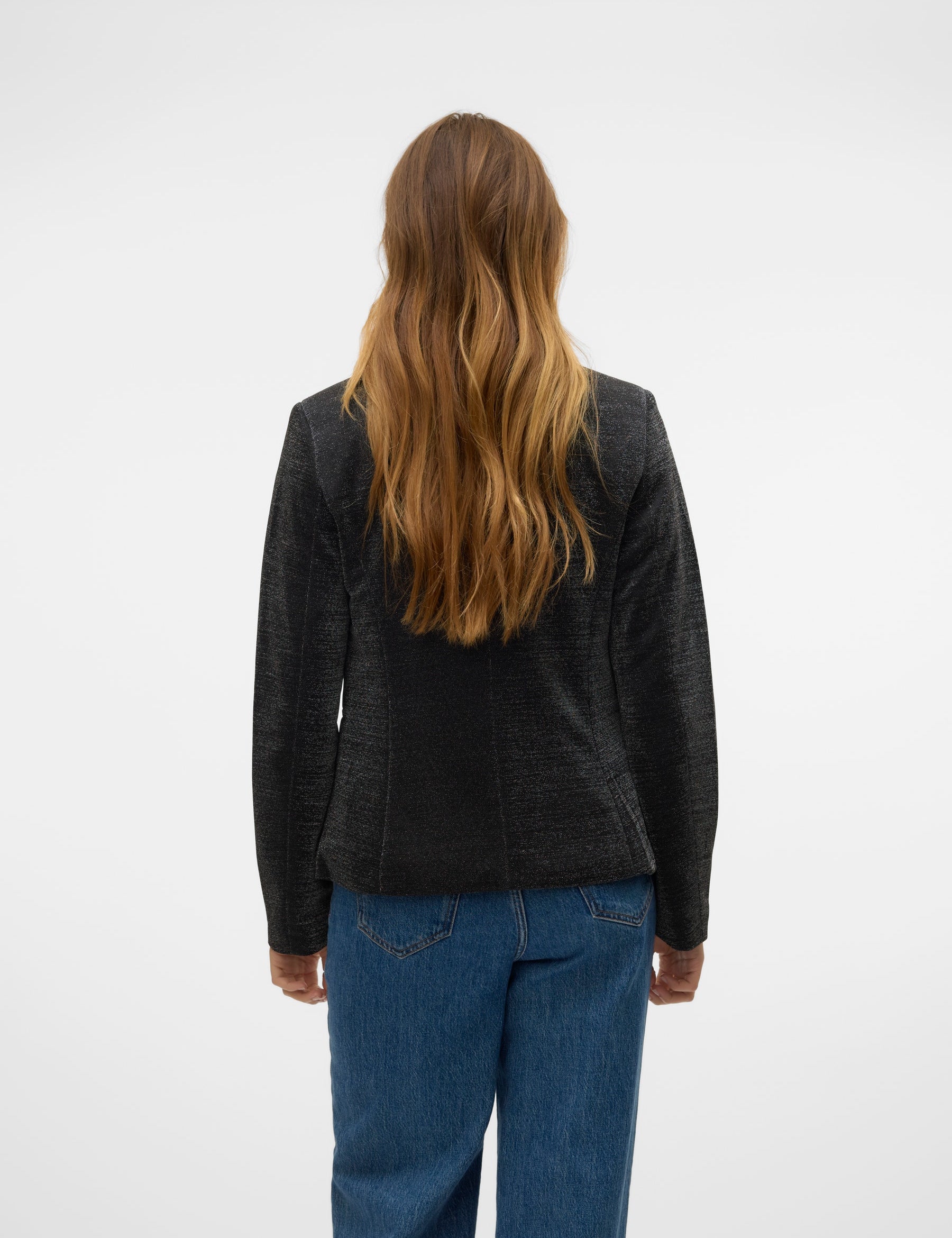 VERO MODA VMSHALI fitted shiny blazer in black - Image 2