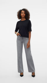 VERO MODA VMSILJE 2/4 o-nck oversize pull in black - Image 4