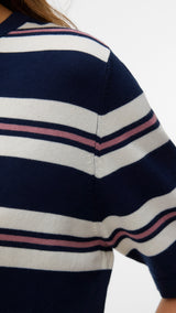 VERO MODA VMSILJE 2/4 o-nck oversize pull in navy blazer - Image 5