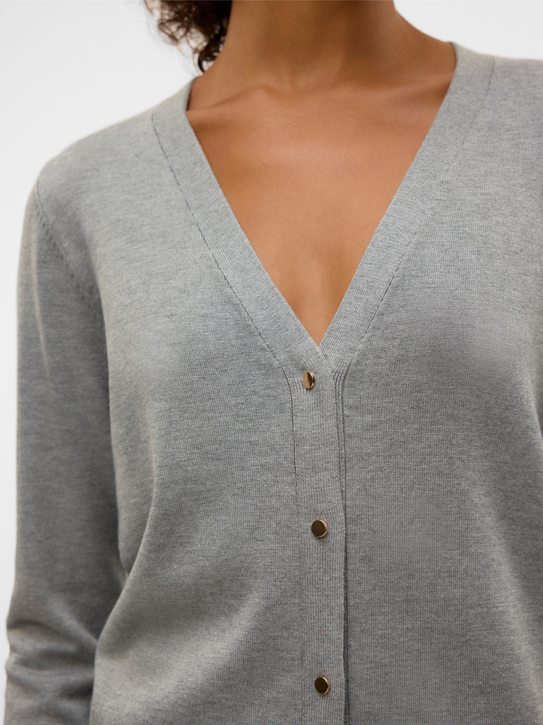 VERO MODA VMSILJE v-neck cardigan in medium grey melange - Image 6