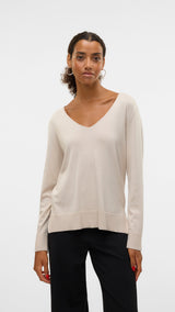 VERO MODA VMSILJE v-neck pullover in moonbeam - Image 1