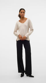 VERO MODA VMSILJE v-neck pullover in moonbeam - Image 4