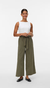 VERO MODA VMSYDNEY paperbag ankle pant in kalamata - Image 1