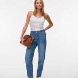VERO MODA VMTESSA mom jeans in medium blue denim - Image 1