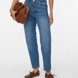 VERO MODA VMTESSA mom jeans in medium blue denim - Image 5