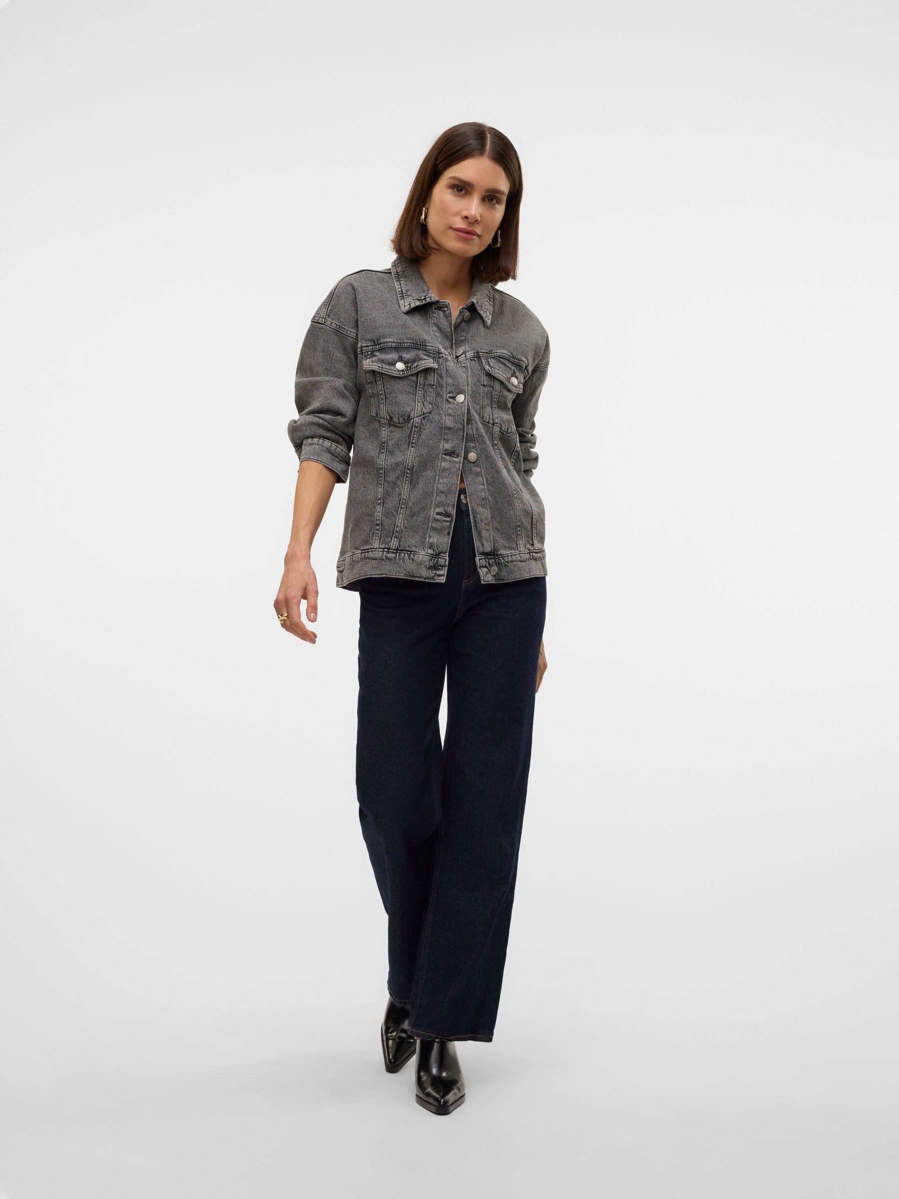 VERO MODA VMTESSA oversize denim jacket in light blue - Image 5