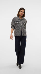 VERO MODA VMTESSA oversize denim jacket in light blue - Image 5