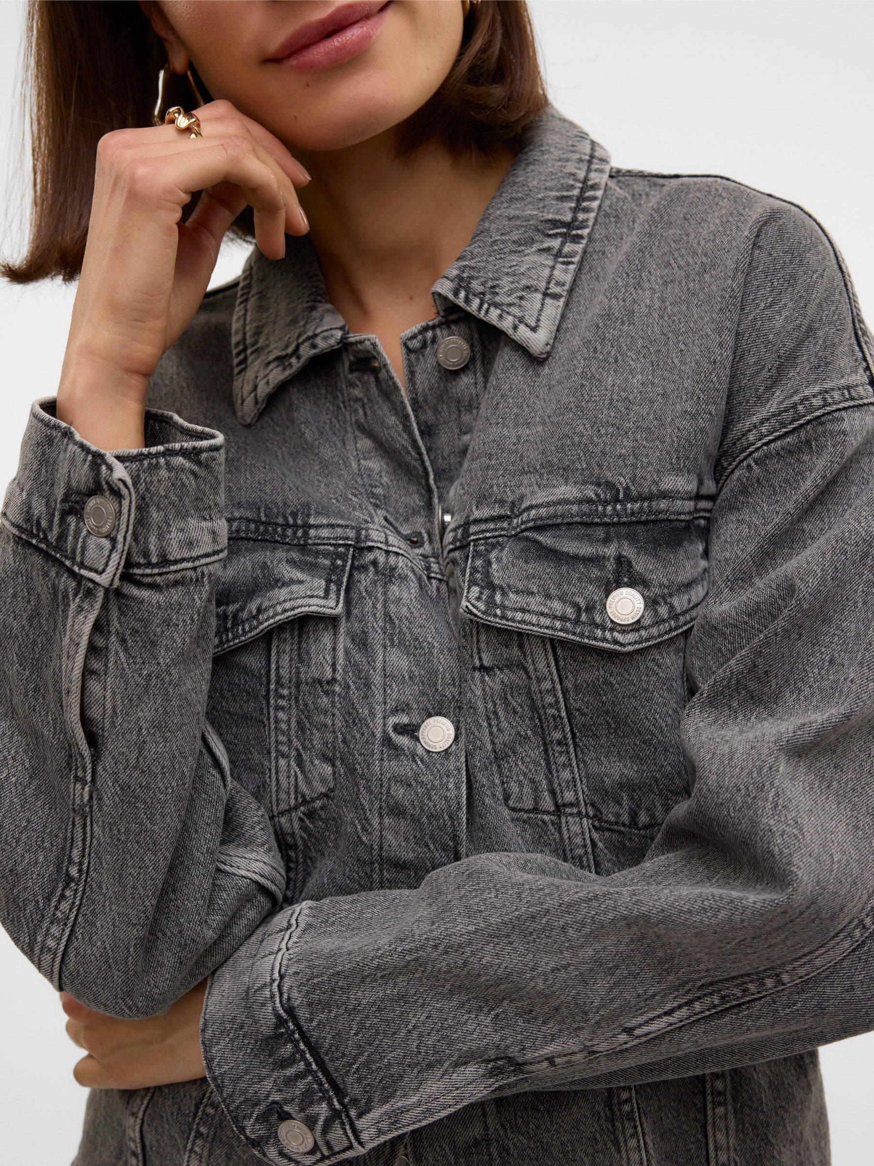 VERO MODA VMTESSA oversize denim jacket in light blue - Image 7