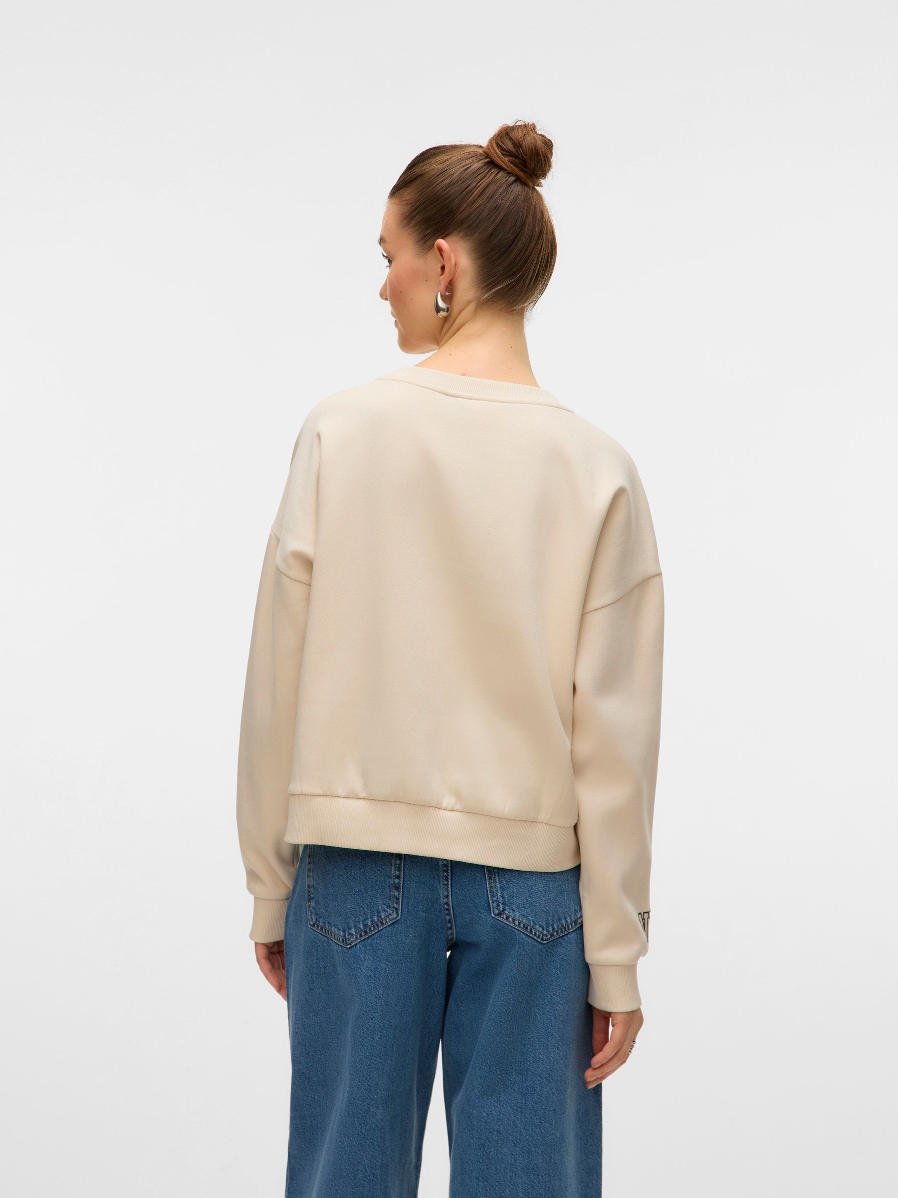 VERO MODA VMTRINA sweat box boo in birch nyc - Image 2