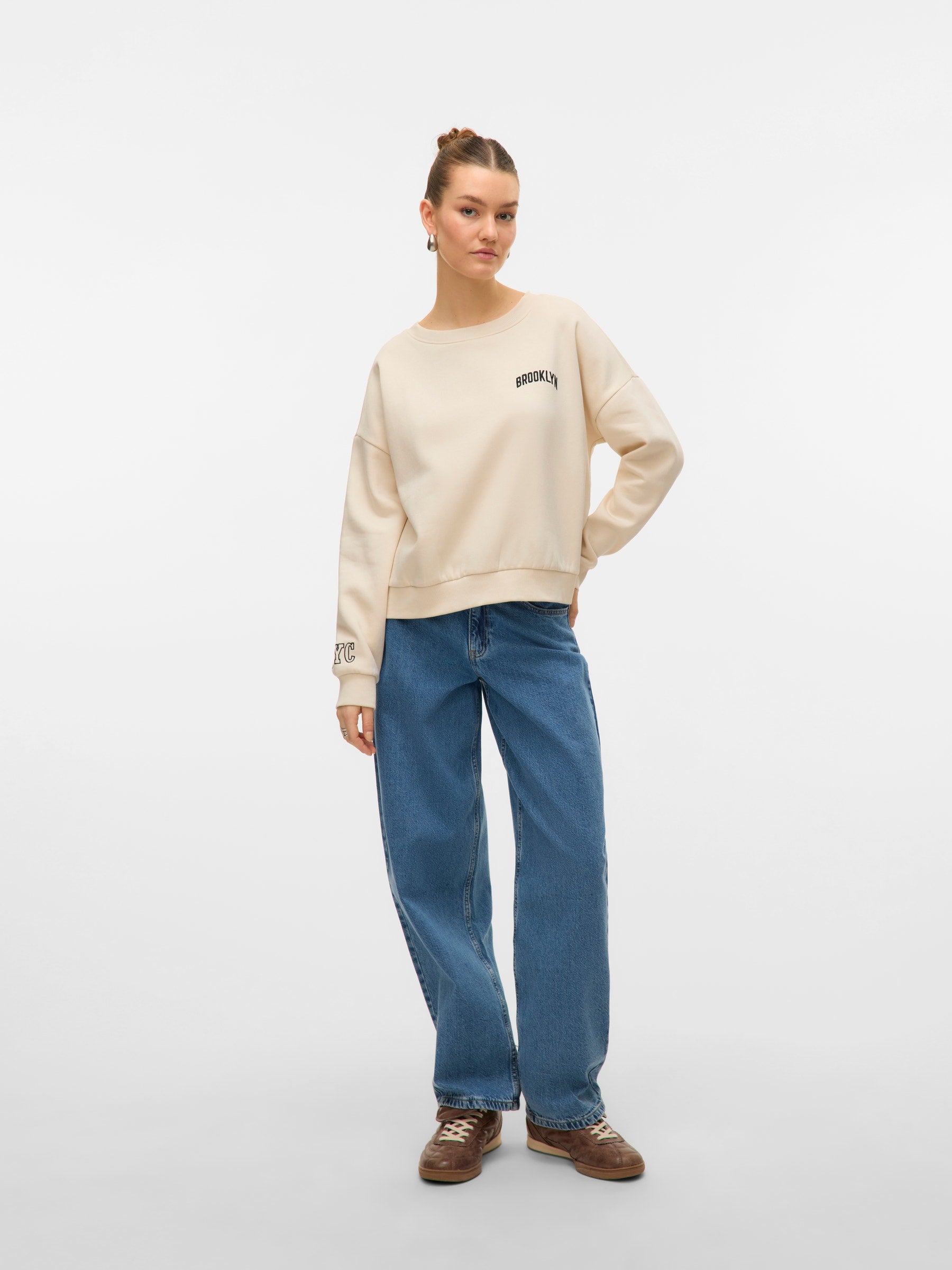 VERO MODA VMTRINA sweat box boo in birch nyc - Image 4