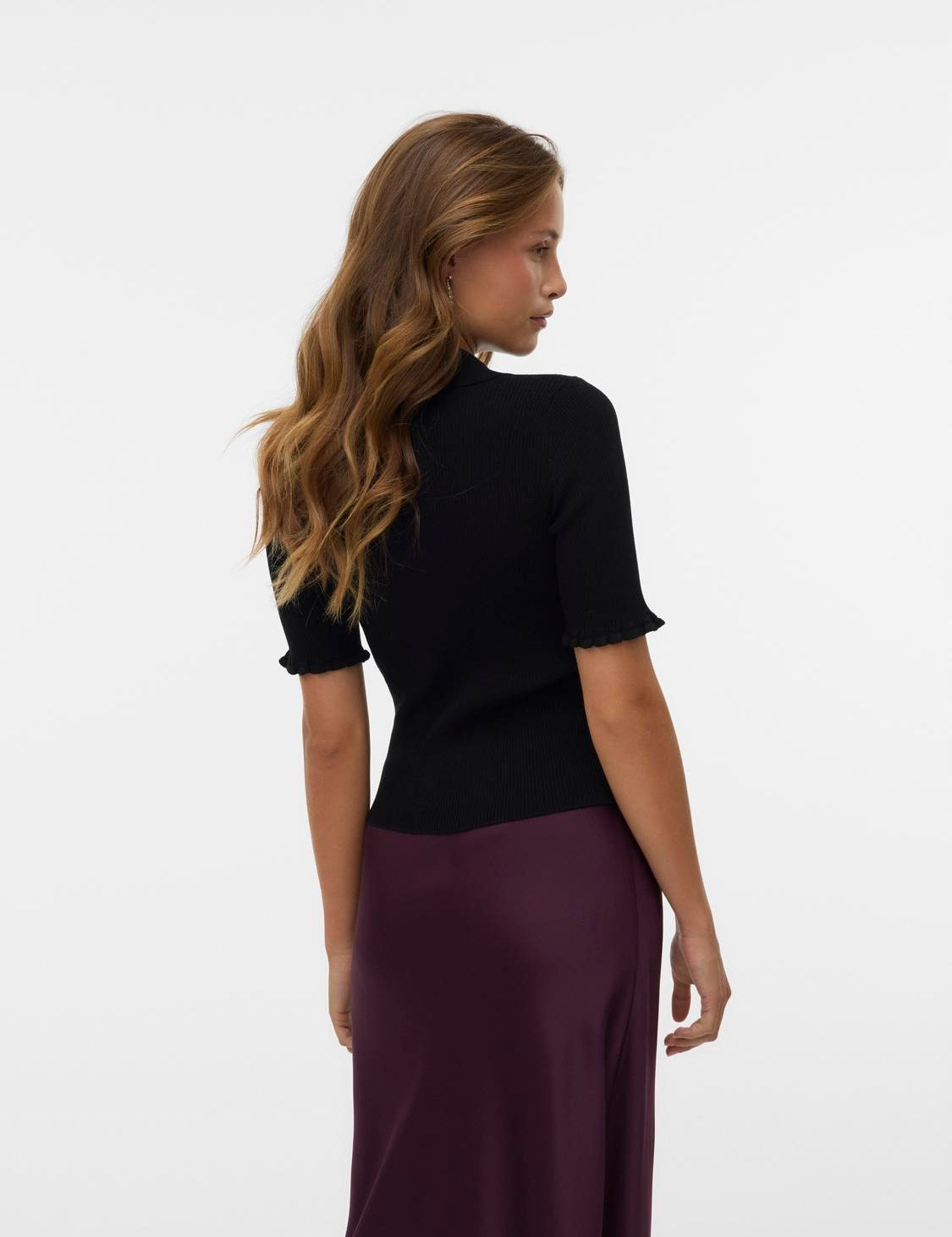 VERO MODA VMWONDER 2/4 polo pullover in black - Image 2